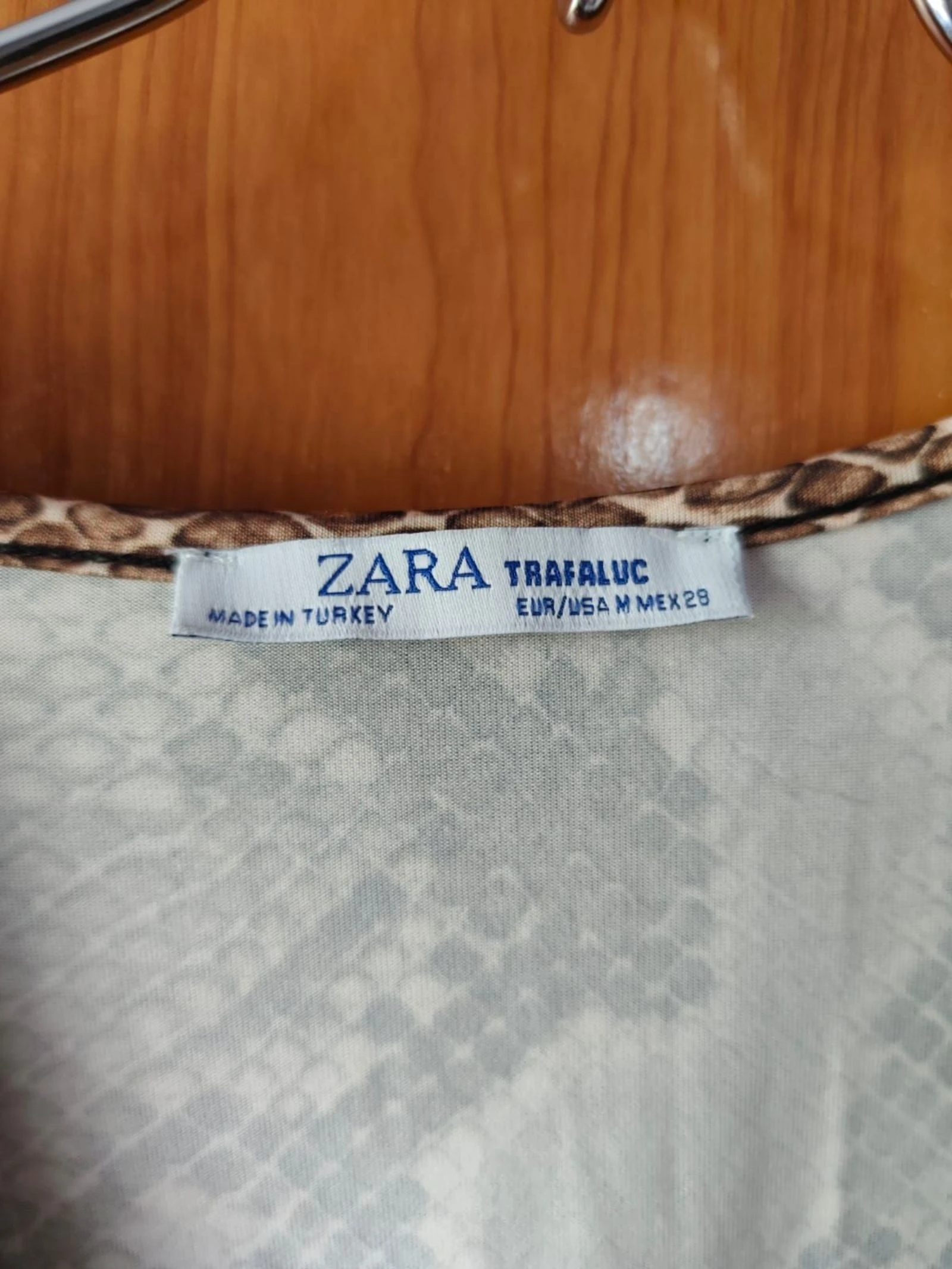 Zara Trafaluc - Body animal print pitón manga larga, M – photo 3